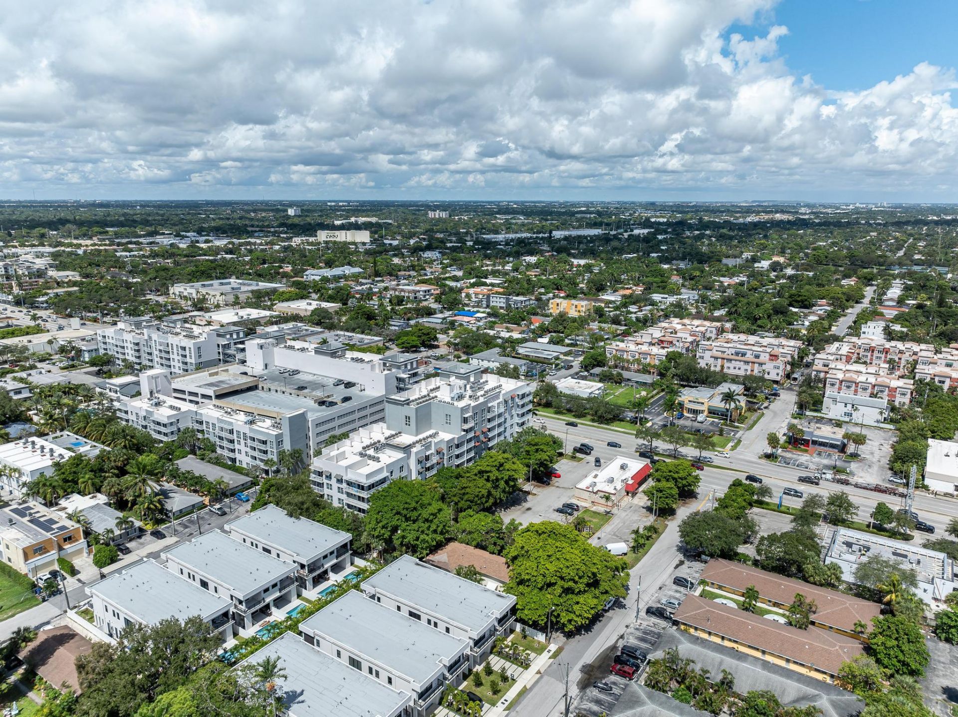 919 NE 17th Terrace, Unit A, Fort Lauderdale, FL 33304 Photo