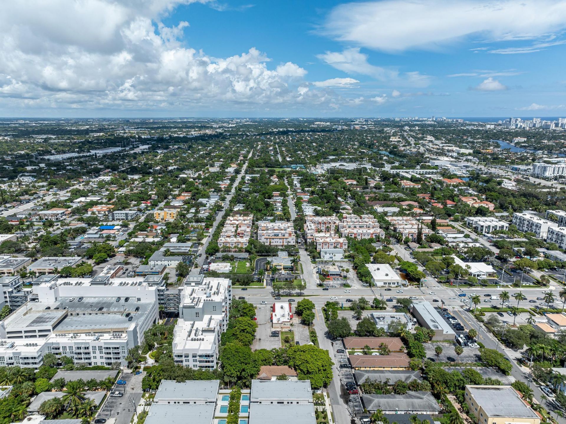 919 NE 17th Terrace, Unit A, Fort Lauderdale, FL 33304 Photo