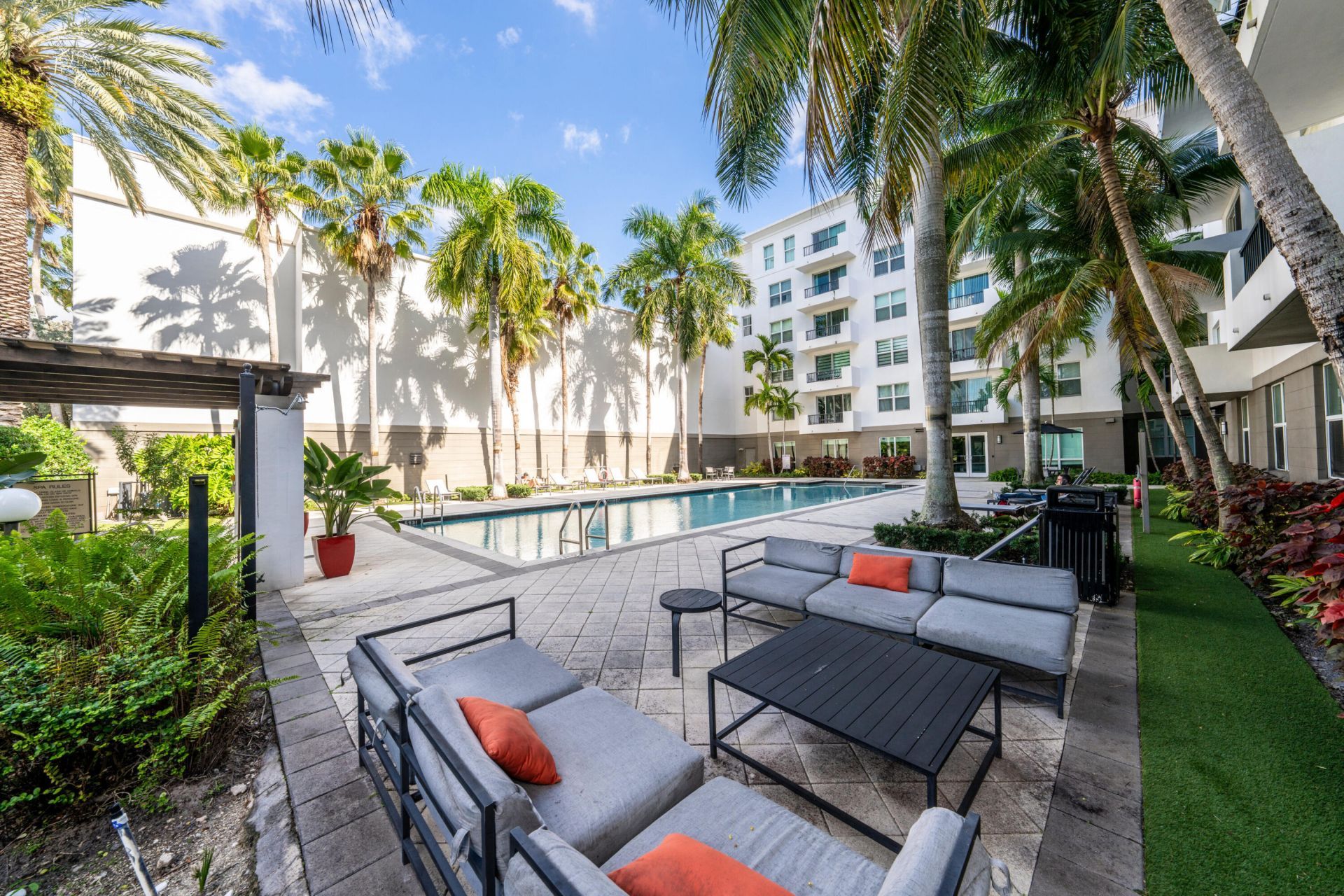 2401 NE 65th Street, Unit 310, Fort Lauderdale, FL 33308 Photo