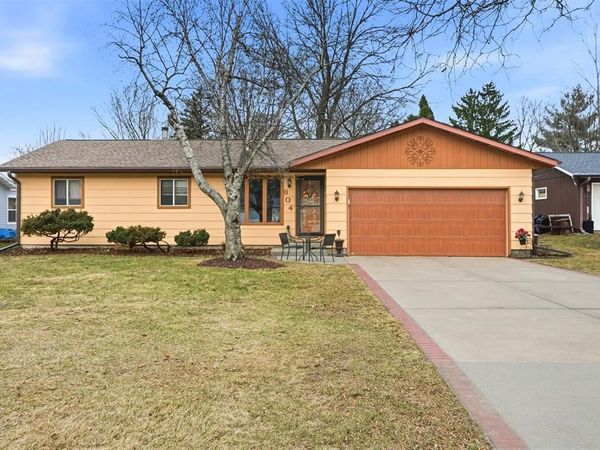 804 Roberts Street, Altoona, WI 54720