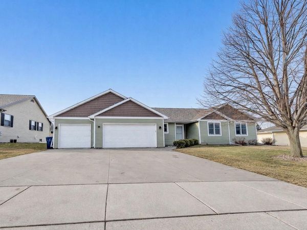 544 NICOLE LANE, Wrightstown, WI 54180