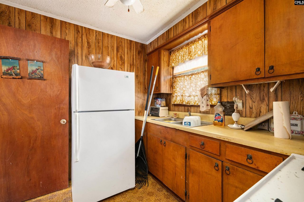 330 Pinecrest Drive Drive  Photo 24