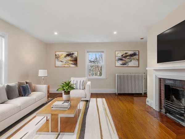 41 Concord Ave, Unit 3B, Cambridge, MA 02138