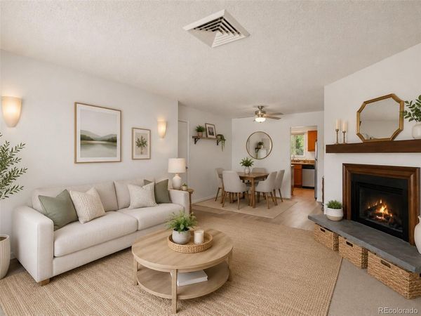3825 S Monaco Parkway, Unit 212, Denver, CO 80237