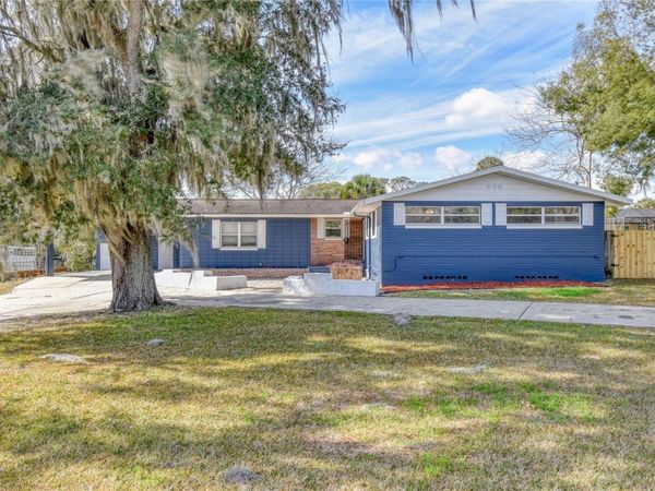 1828 SE LAKE WEIR AVENUE , OCALA, FL 34471