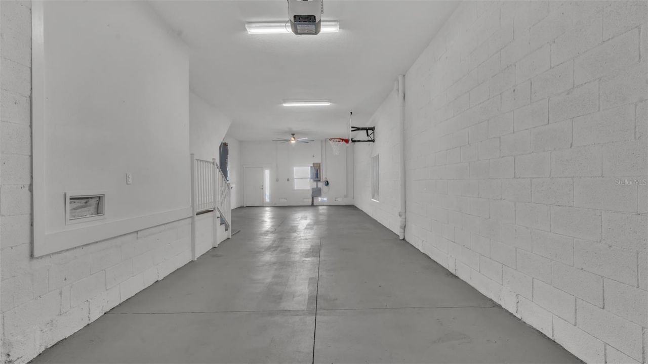 1237 Savona Drive Ne, Saint Petersburg, FL 33702 Photo