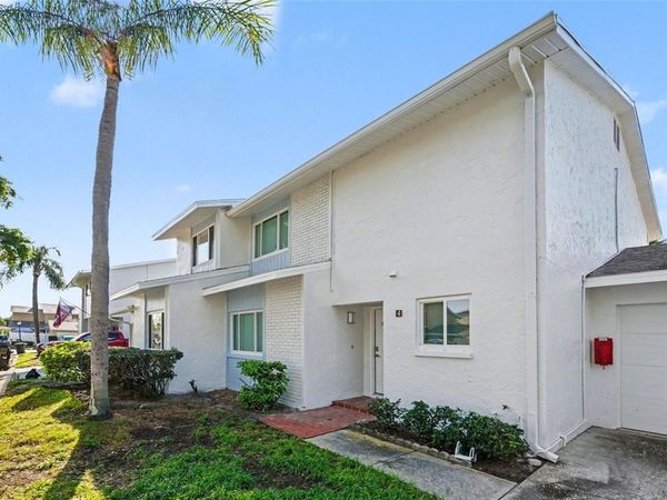 1640 CAPE HOPE AVENUE NE, Unit 4, ST PETERSBURG, FL 33702