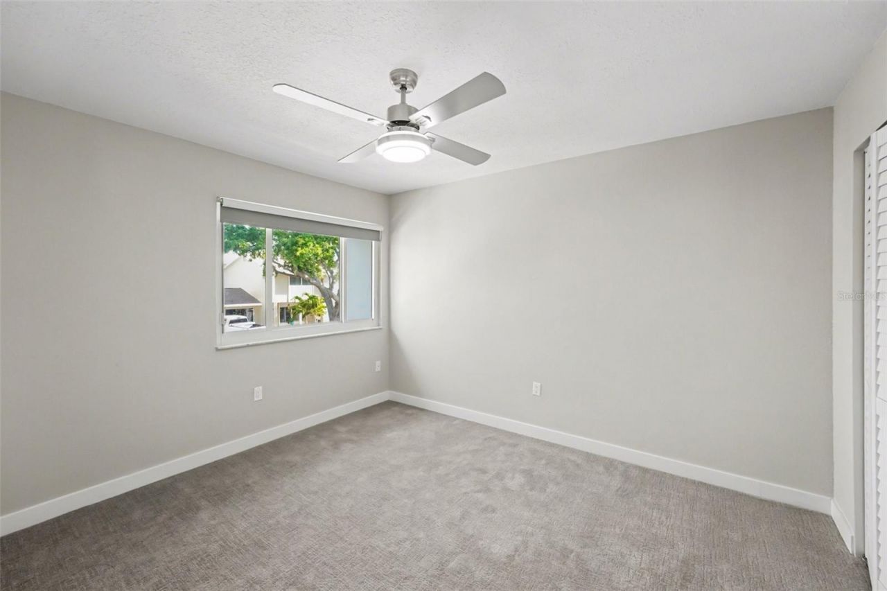 1640 Cape Hope Avenue Ne, Unit 4, Saint Petersburg, FL 33702 Photo
