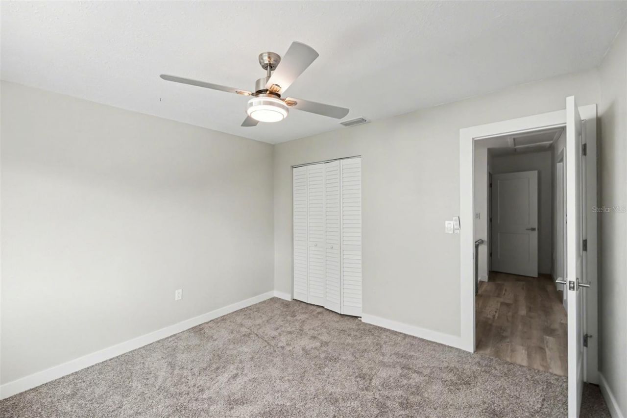 1640 Cape Hope Avenue Ne, Unit 4, Saint Petersburg, FL 33702 Photo