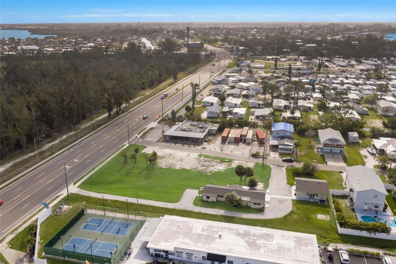 10601-10611 Cortez Road W, Bradenton, FL 34210 Photo