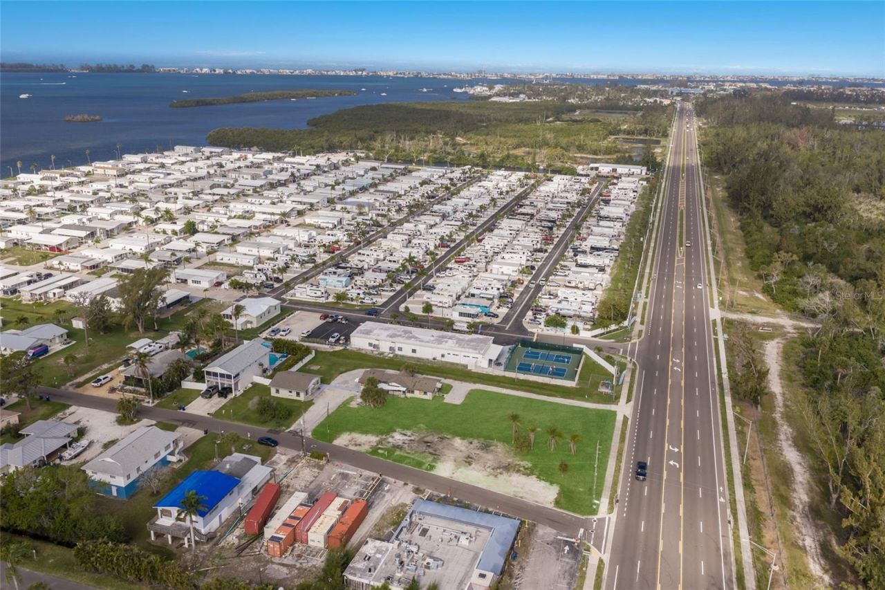 10601-10611 Cortez Road W, Bradenton, FL 34210 Photo