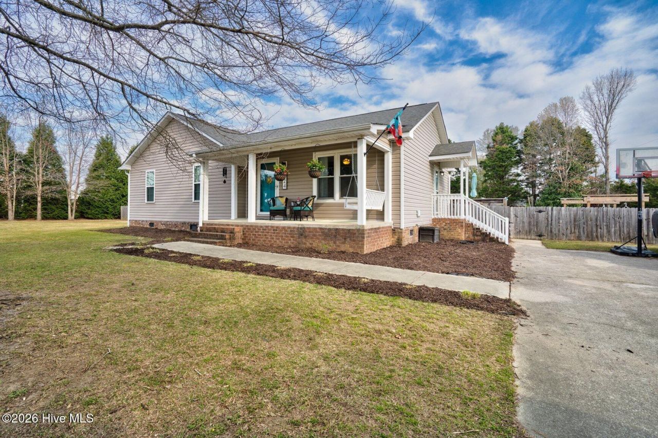 5224 Alonza Lane, Bailey, NC 27807 Main Photo