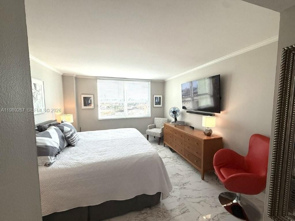 90 Alton Rd , Unit 803, Miami Beach, FL 33139 Photo