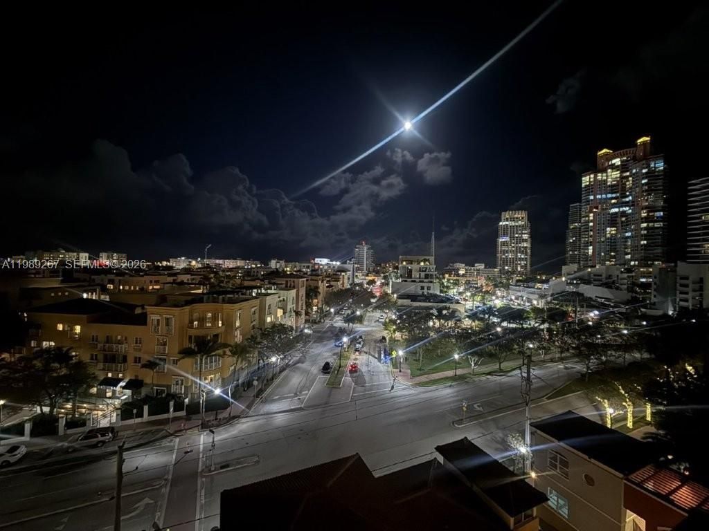 90 Alton Rd , Unit 803, Miami Beach, FL 33139 Photo