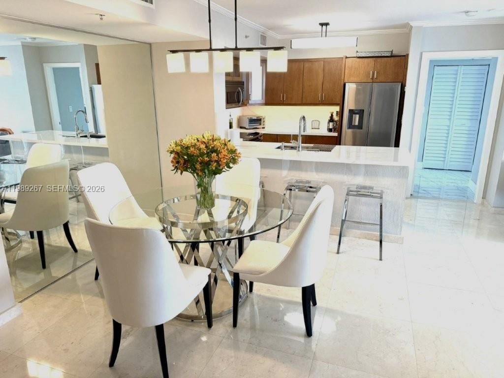 90 Alton Rd , Unit 803, Miami Beach, FL 33139 Photo