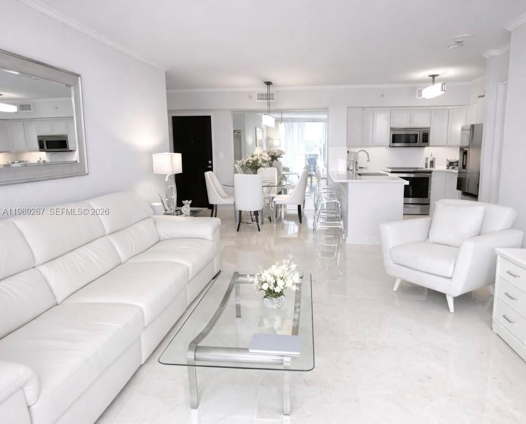 90 Alton Rd , Unit 803, Miami Beach, FL 33139 Photo