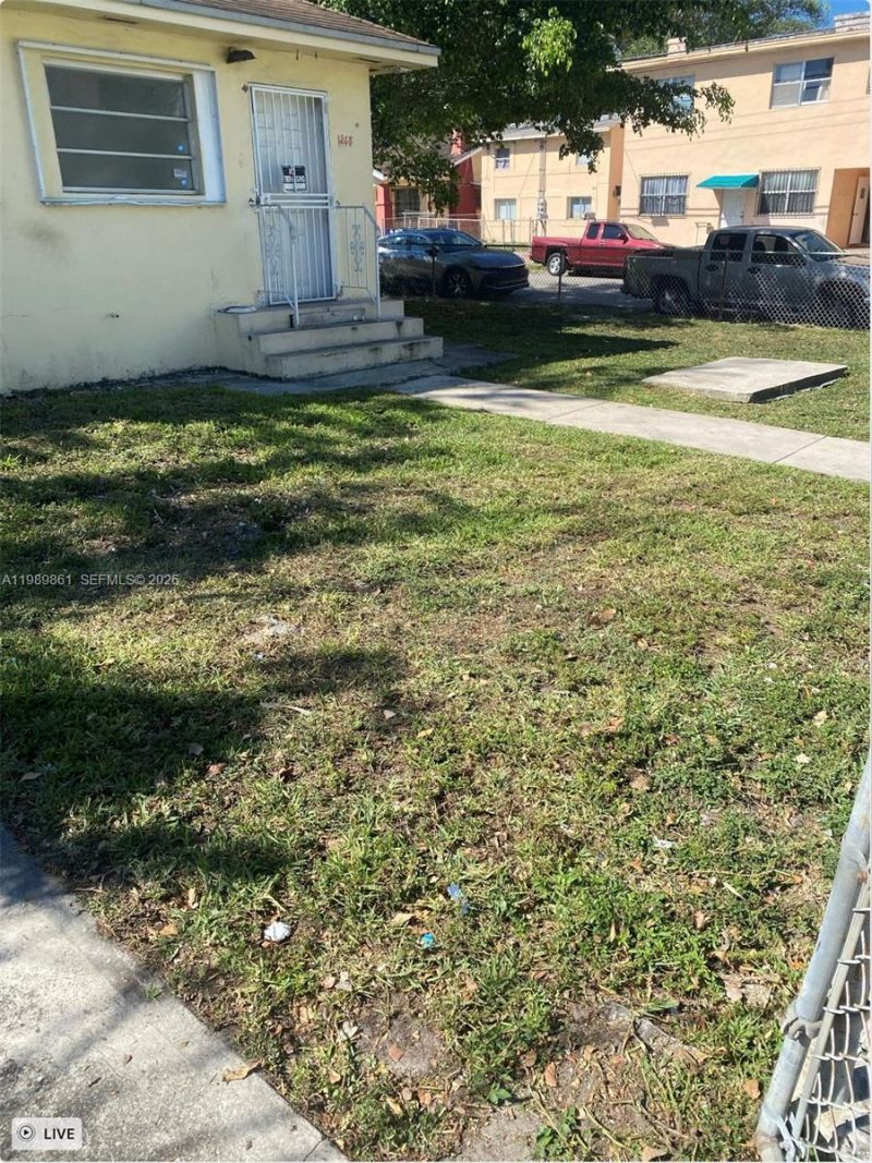 1268 SW 4th St , Miami, FL 33135 Photo