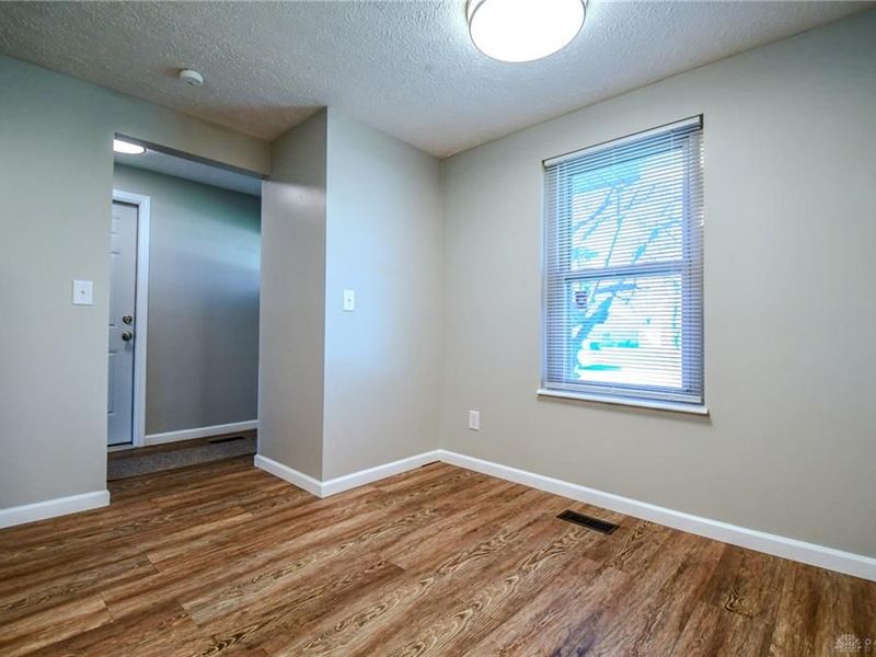 8918 Autumngate Lane, Huber Heights, OH 45424 Photo 10