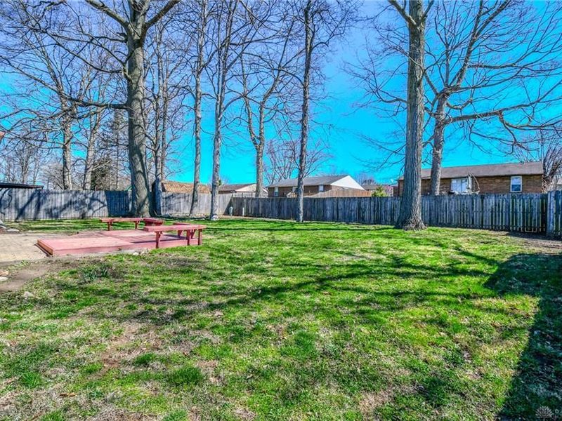 8918 Autumngate Lane, Huber Heights, OH 45424 Photo 31