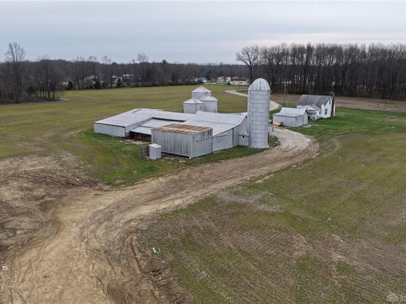 8691 Luck Street, Pleasant Plain, OH 45162 Photo 21