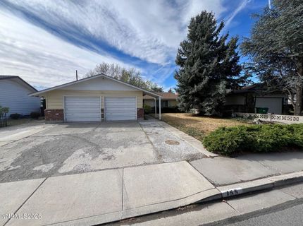 155 York Way, Sparks, NV 89431 Photo