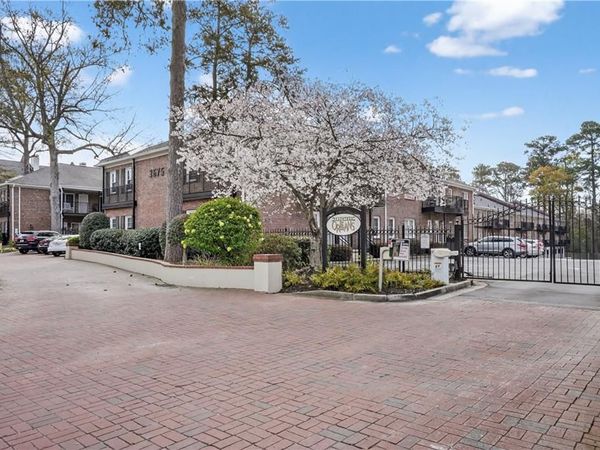 3675 Peachtree Road NE, Unit 19, Atlanta, GA 30319