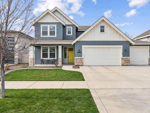2545 E Taormina Dr, Meridian, ID 83642