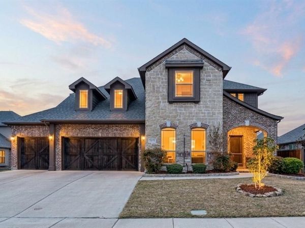 1011 Walford Drive , Forney, TX 75126