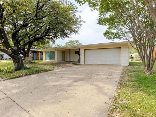 1910 Colony Drive, Irving, TX 75061