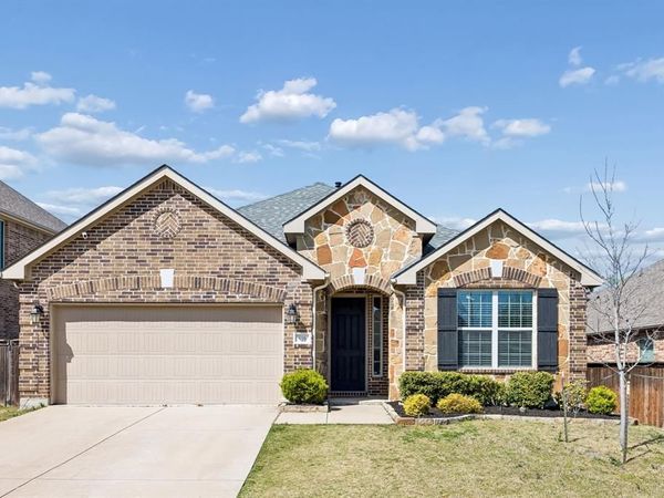 916 Llano Falls Drive, McKinney, TX 75071