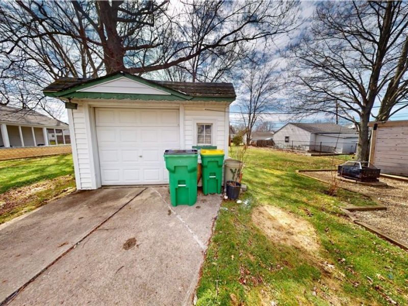 30008 Mildred Drive, Willowick, OH 44095 Photo 20