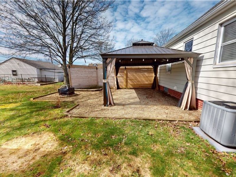 30008 Mildred Drive, Willowick, OH 44095 Photo 22