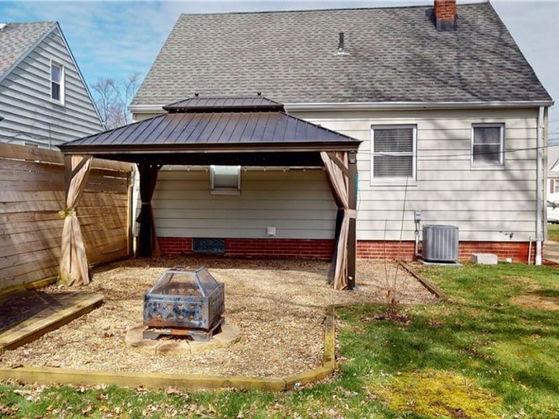 30008 Mildred Drive, Willowick, OH 44095 Photo 23