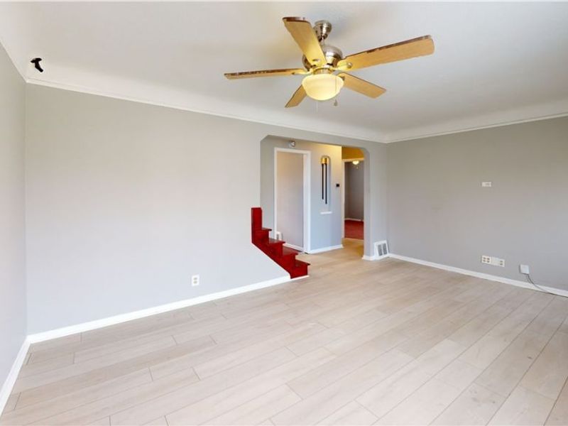 30008 Mildred Drive, Willowick, OH 44095 Photo 7