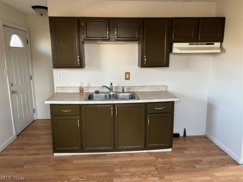 1820 Midway Avenue NE, Canton, OH 44705 Photo 8