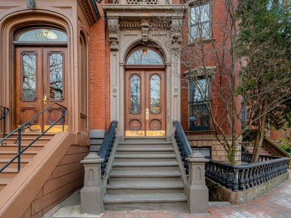 565 Massachusetts Ave., Unit 4, Boston, MA 02118