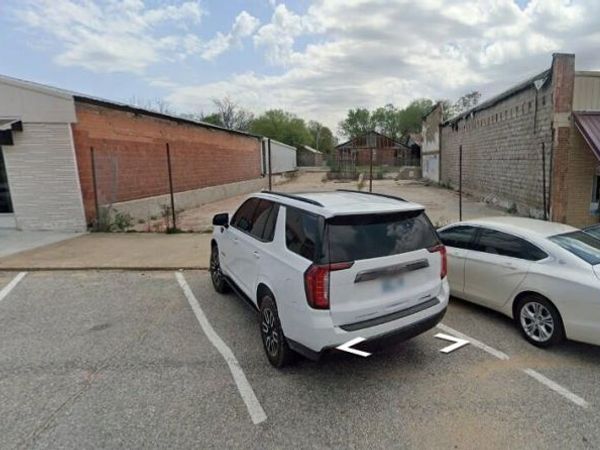 530 W Krause Street , Jay, OK 74346