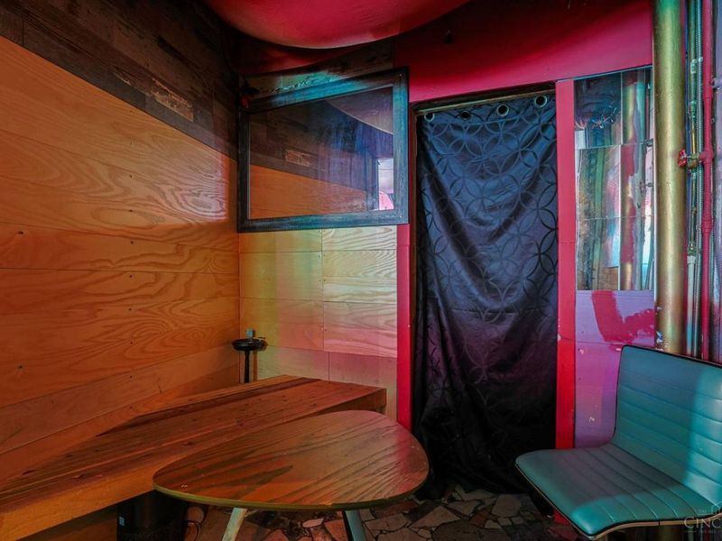 1424 Main Street, Cincinnati, OH 45202 Photo 17