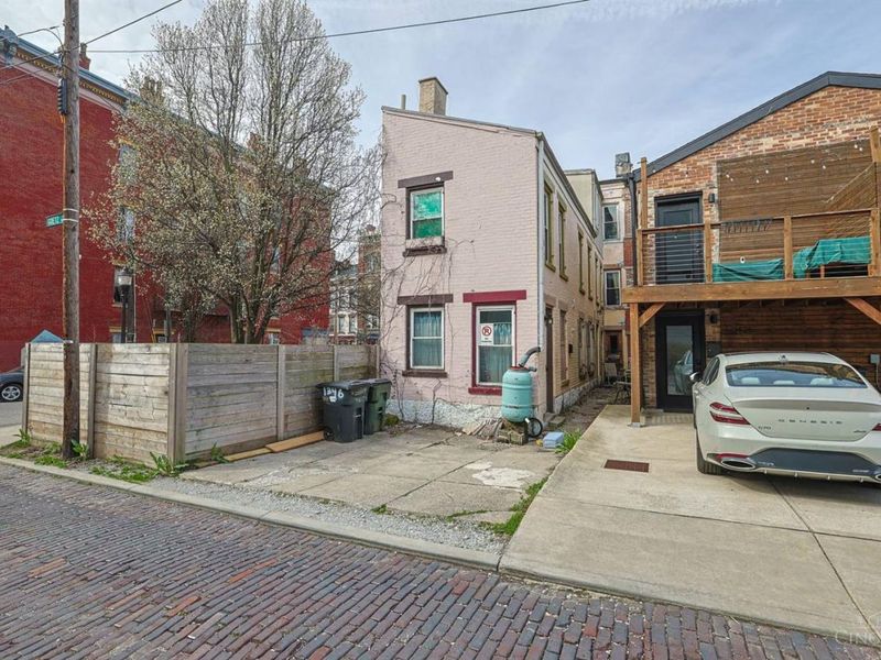 1424 Main Street, Cincinnati, OH 45202 Photo 19