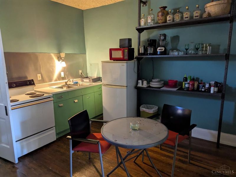 1424 Main Street, Cincinnati, OH 45202 Photo 28