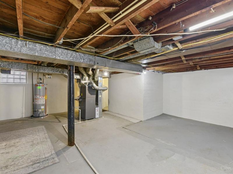 3827 Thornton Drive, Cincinnati, OH 45236 Photo 24