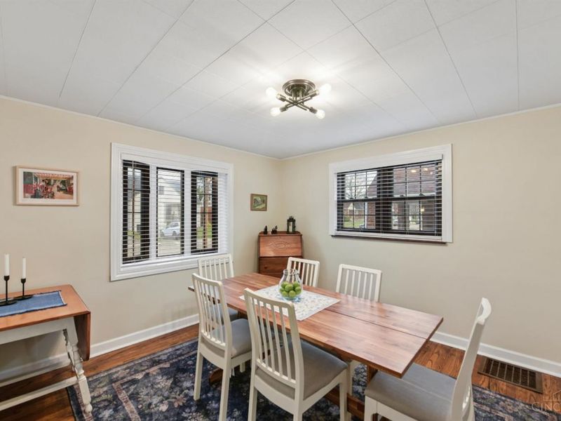 3827 Thornton Drive, Cincinnati, OH 45236 Photo 8