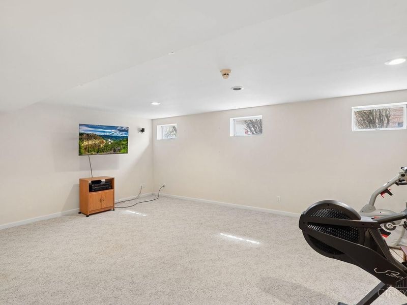 8451 Beckett Pointe Drive, West Chester, OH 45069 Photo 50