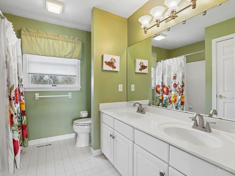 8451 Beckett Pointe Drive, West Chester, OH 45069 Photo 62