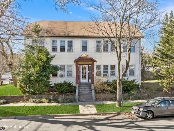 1862 Bradford St, Plainfield, NJ 07063