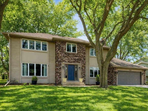 13940 90th Place N, Maple Grove, MN 55369