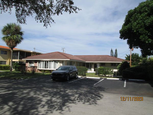 1911 NE 27th Court, Unit 1-3, Lighthouse Point, FL 33064