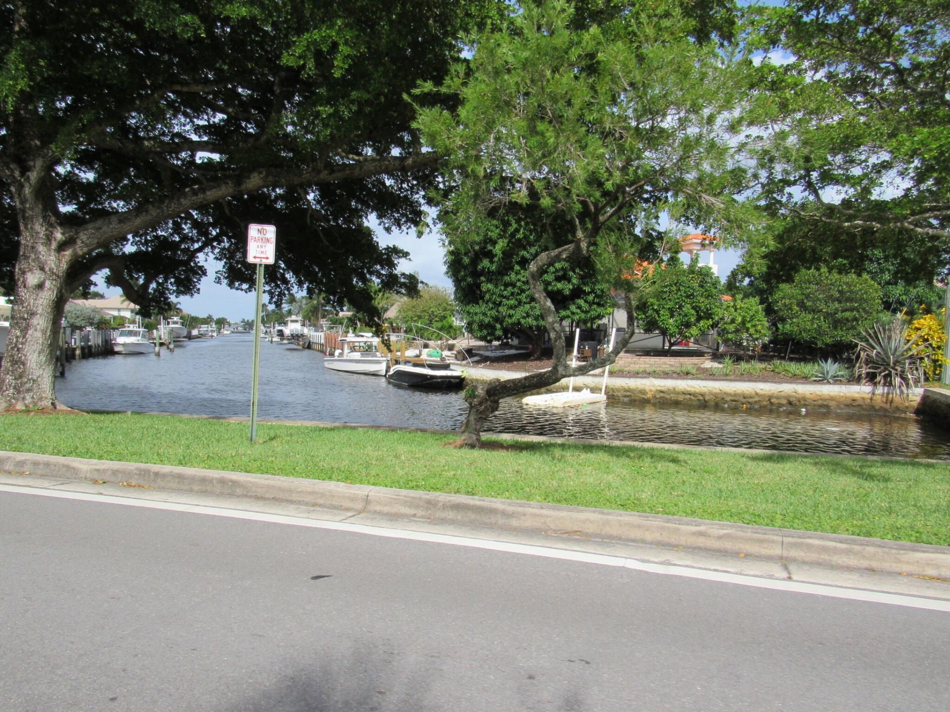 1911 NE 27th Court, Unit 1-3, Lighthouse Point, FL 33064 Photo