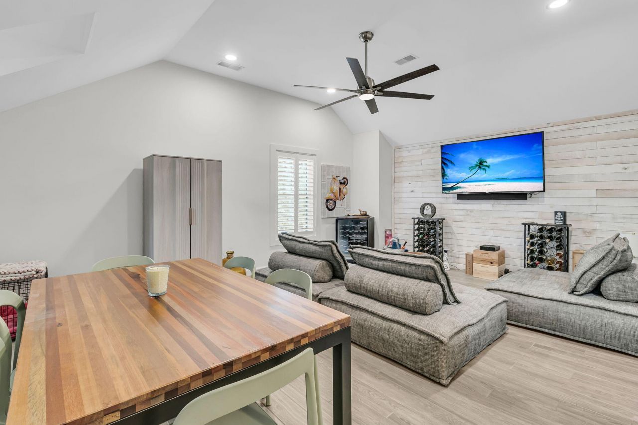 3445 Attley Street Photo 22