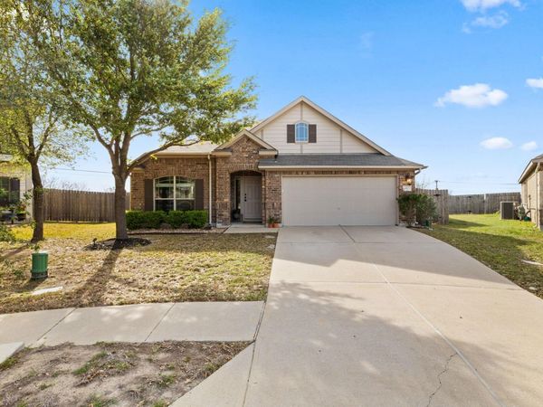 482 Travertine TRL, Buda, TX 78610
